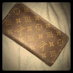 Louis Vuitton Wallet